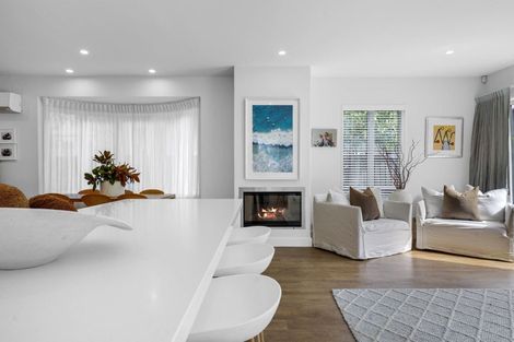 Photo of property in 17 Innes Road, St Albans, Christchurch, 8052