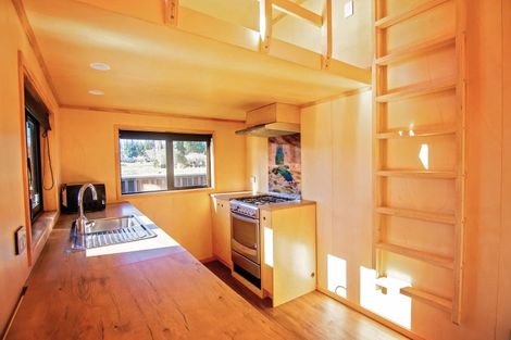 Photo of property in 4 Laura Street, Lumsden, 9730