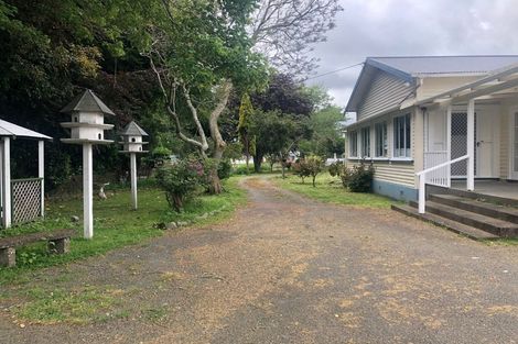 Photo of property in 65 Mako Mako Road, Levin, 5510