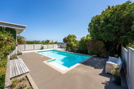 Photo of property in 13 Kotare Street, Waikanae, 5036