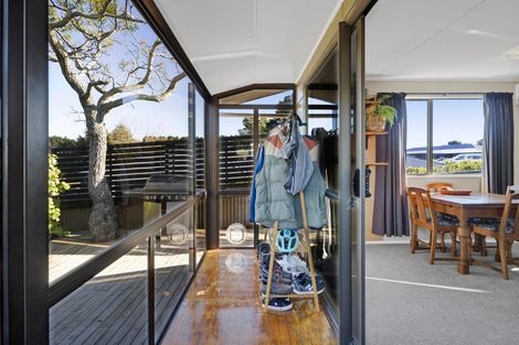 Photo of property in 42 Norwich Avenue, Spotswood, New Plymouth, 4310