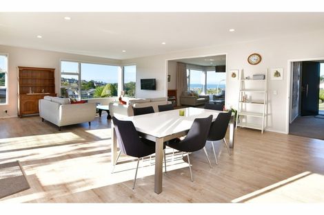 Photo of property in 4 Manhattan Rise, Orewa, 0931