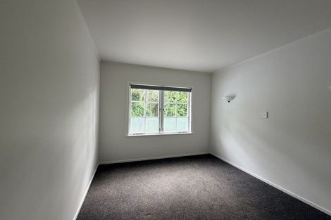 Photo of property in 30 Glencourt Place, Glenfield, Auckland, 0629