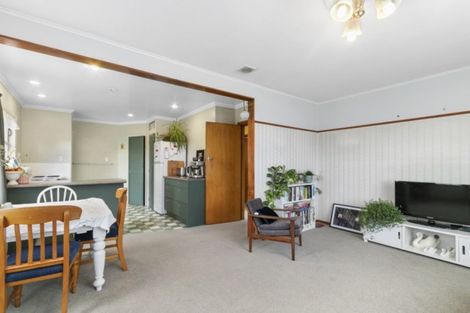Photo of property in 21 Gardiner Grove, Wainuiomata, Lower Hutt, 5014