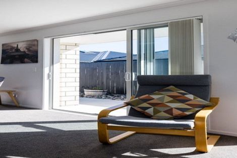 Photo of property in 36 Rose Leigh Drive, Cambridge, 3434