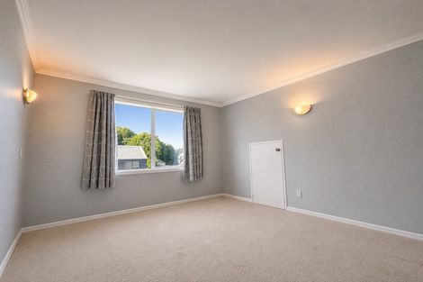 Photo of property in 43 Amapur Drive, Khandallah, Wellington, 6035
