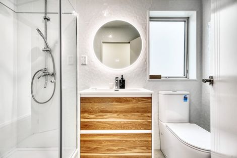 Photo of property in 21c Granville Drive, Massey, Auckland, 0614