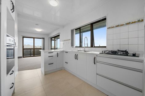 Photo of property in 12b Bronte Place, Whalers Gate, New Plymouth, 4310