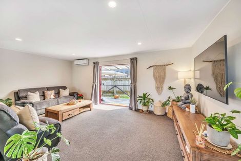 Photo of property in 43a Tait Drive, Greenmeadows, Napier, 4112