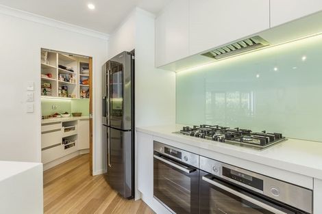 Photo of property in 210 Oraha Road, Kumeu, 0892
