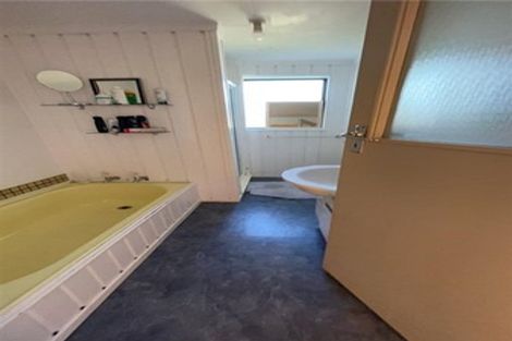 Photo of property in 129 Peel Street, Westport, 7825