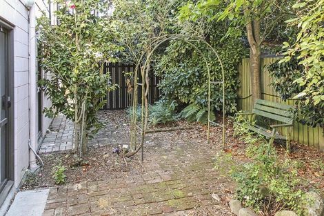 Photo of property in 106 Maidstone Road, Ilam, Christchurch, 8041