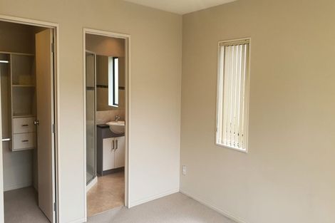 Photo of property in 13 Sapperton Drive, Henderson, Auckland, 0612