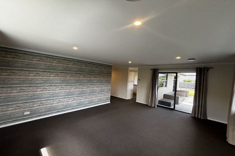 Photo of property in 12a Junction Street, Welbourn, New Plymouth, 4310