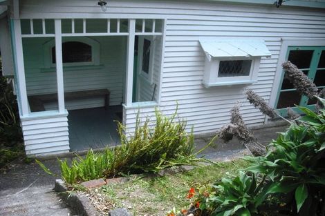 Photo of property in 64 Waipapa Road, Hataitai, Wellington, 6021