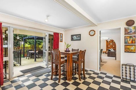 Photo of property in 55 Branch Road, Highlands Park, New Plymouth, 4312