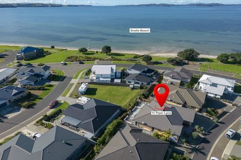 Photo of property in 11 Piper Lane, Snells Beach, 0920