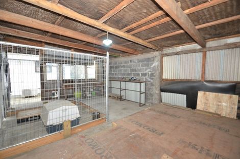 Photo of property in 33 Seymour Street, Hornby, Christchurch, 8042