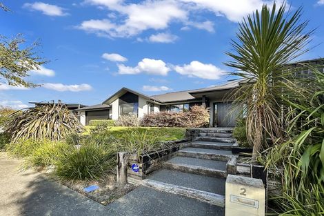 Photo of property in 2 Gibraltar Way, Fitzherbert, Palmerston North, 4410
