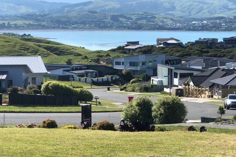 Photo of property in 21 Mo Street, Camborne, Porirua, 5026