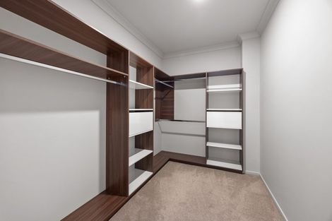 Photo of property in 1 Creggan Crescent, Flat Bush, Auckland, 2019