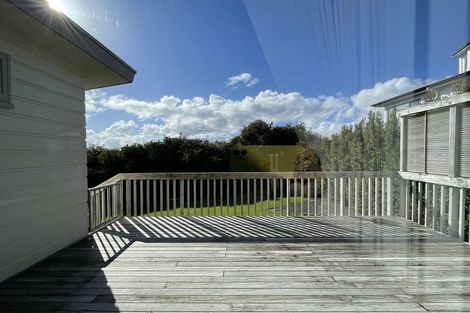 Photo of property in 9 Gilliam Street, New Lynn, Auckland, 0600