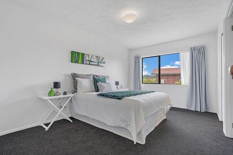 Photo of property in 25 Septimus Place, Henderson, Auckland, 0612