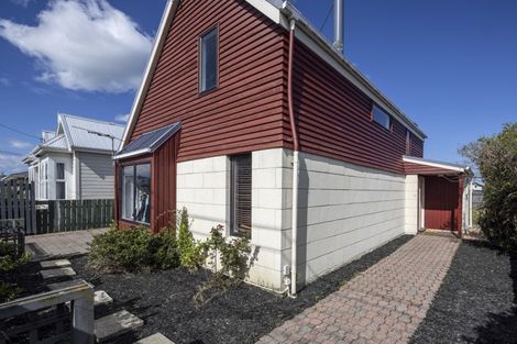 Photo of property in 59 Young Street, Saint Kilda, Dunedin, 9012