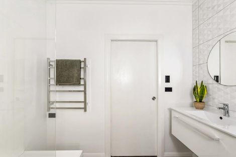 Photo of property in 18 Higgins Street, Marewa, Napier, 4110