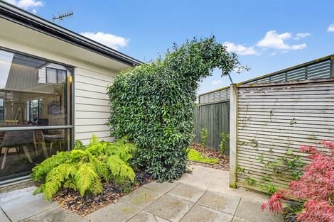 Photo of property in 34 Dahlstrom Grove, Kelvin Grove, Palmerston North, 4414