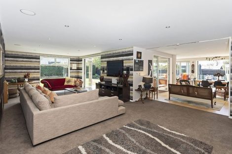 Photo of property in 24a Fendalton Road, Fendalton, Christchurch, 8014