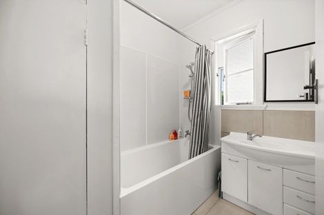 Photo of property in 69 Pine Avenue, Melville, Hamilton, 3206