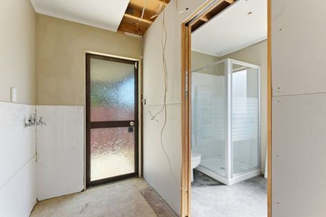 Photo of property in 15 Waitai Street, Castlecliff, Whanganui, 4501