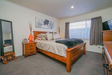 Photo of property in 27 Marblewood Grove, Pukekohe, 2120