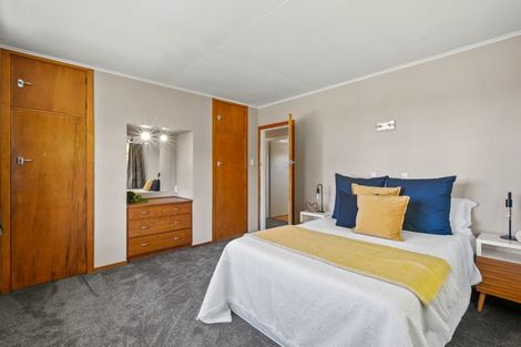 Photo of property in 62 Huatoki Street, Vogeltown, New Plymouth, 4310