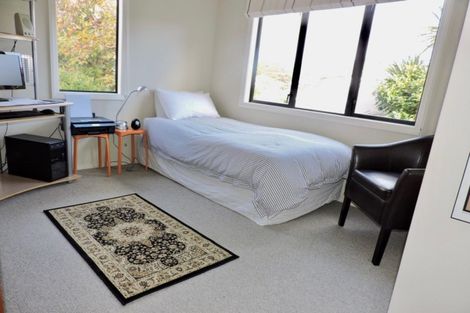 Photo of property in 58a Joseph Banks Drive, Whitby, Porirua, 5024