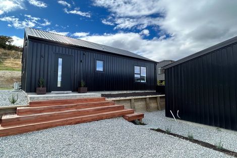 Photo of property in 29 Tomtit Crescent, Lake Hawea, 9382