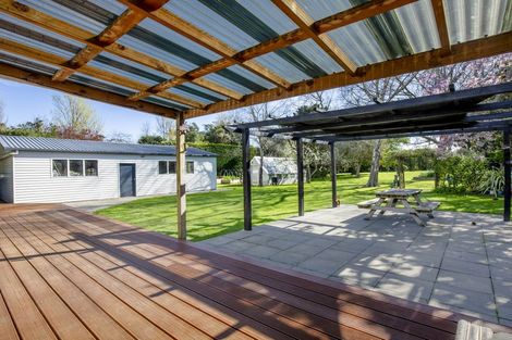 Photo of property in 97 Gear Road, Te Horo, Otaki, 5582