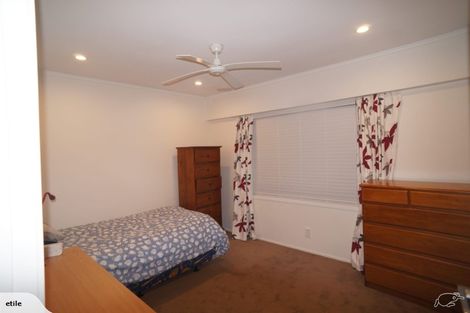 Photo of property in 4210a/2 Great North Road, Glendene, Auckland, 0602