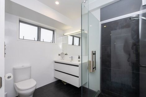 Photo of property in 8 Cordelia Street, Stratford, 4332