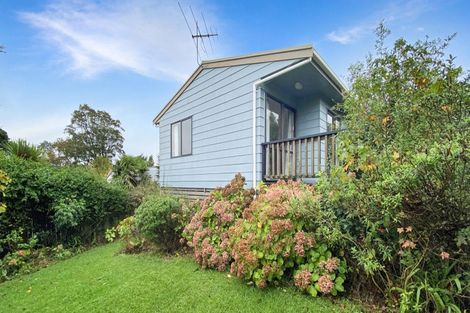 Photo of property in 16 Seabrook Avenue, New Lynn, Auckland, 0600