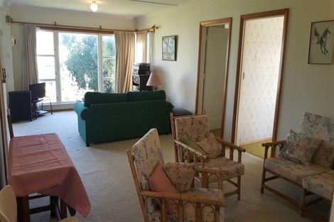 Photo of property in 87 Marine Parade, Paraparaumu Beach, Paraparaumu, 5032