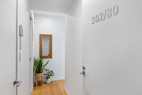 Photo of property in Frank Sargeson Apts, 302/80 Anzac Street, Takapuna, Auckland, 0622