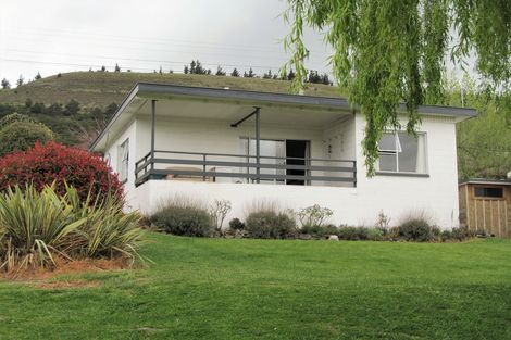 Photo of property in 15 Hazlett Street, Clyde, 9330