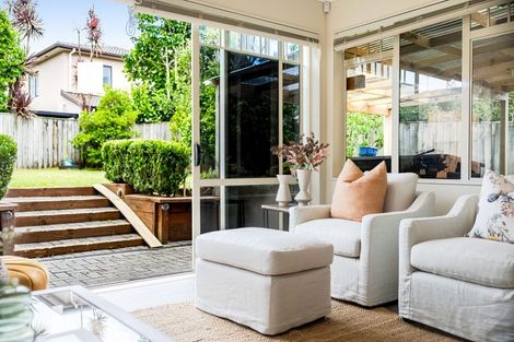 Photo of property in 23 South Kensington Way, Henderson, Auckland, 0612