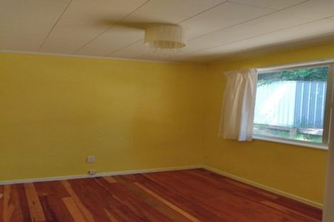 Photo of property in 60 Hellyers Street, Birkdale, Auckland, 0626