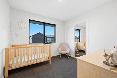 Photo of property in 2 Earl Way, Amberley, 7410