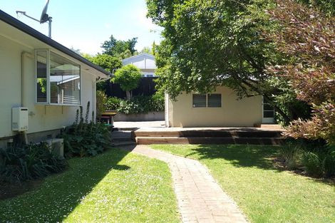 Photo of property in 2 Burnbrae Street, Saint Martins, Christchurch, 8022