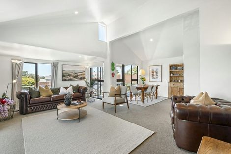 Photo of property in 136a Calliope Road, Stanley Point, Auckland, 0624