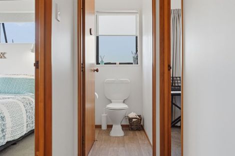 Photo of property in 10 Cable Bay Block Road, Cable Bay, 0420